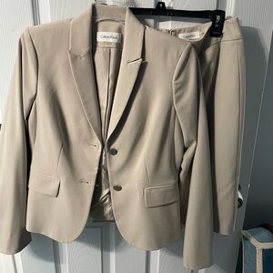 Calvin Klein Pencil Skirt in Light Beige